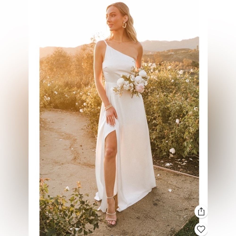 NWT Show Me Your Mumu Shannon One Shoulder
Dress White Luxe Satin